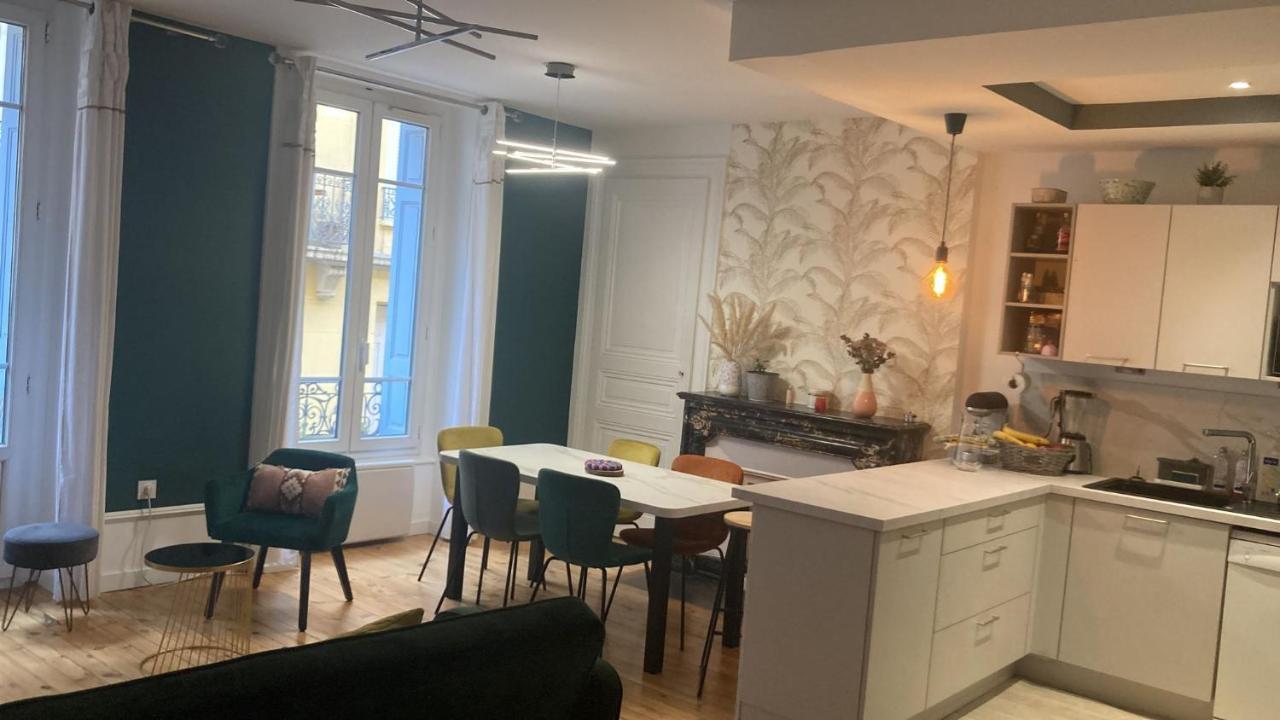 Chambre En Appartement Haussmannien En Centre Ville Saint-Etienne  Dış mekan fotoğraf